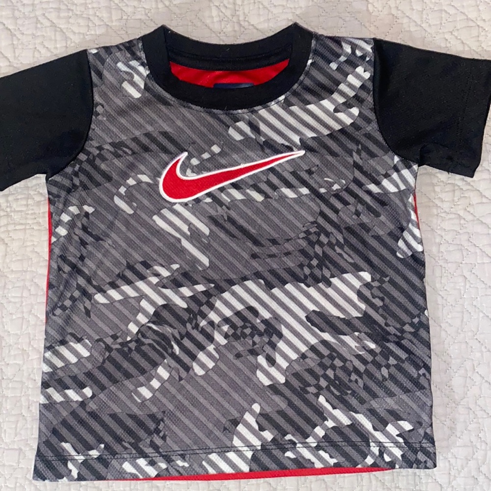 Nike dry fit shirt